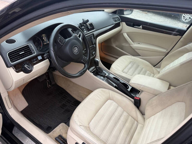 2014 Volkswagen Passat 2.0L TDI SEL Premium