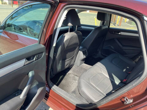 2013 Volkswagen Passat SE PZEV