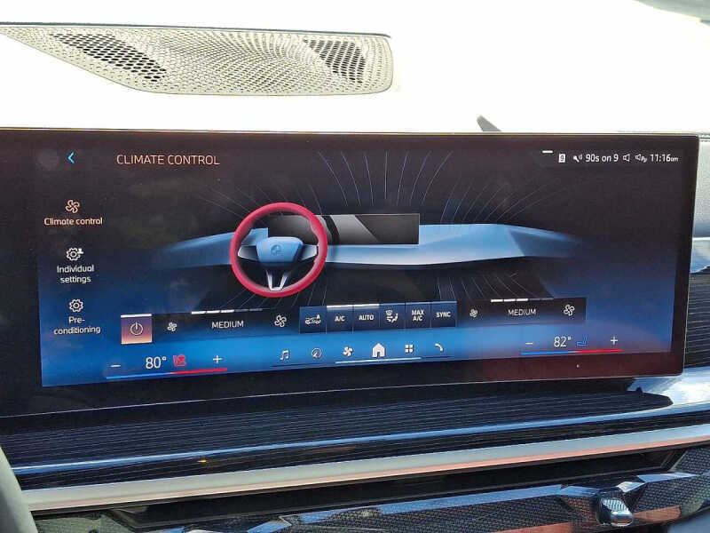 2025 BMW X6 xDrive40i