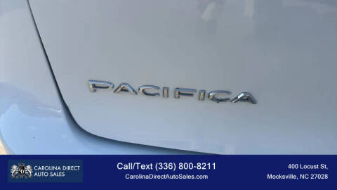 2025 Chrysler Pacifica Select