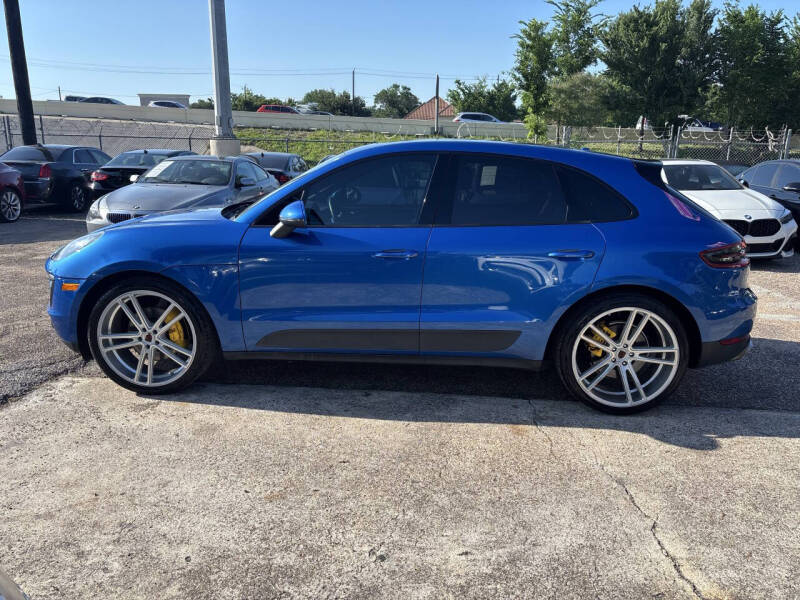 2017 Porsche Macan