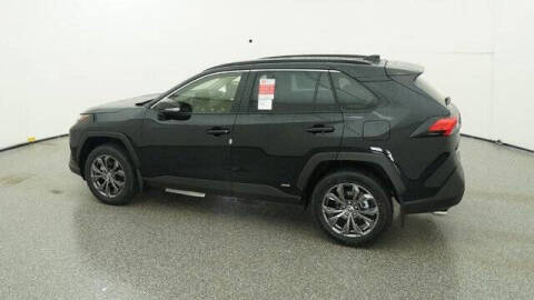 2025 Toyota RAV4 Hybrid XLE Premium