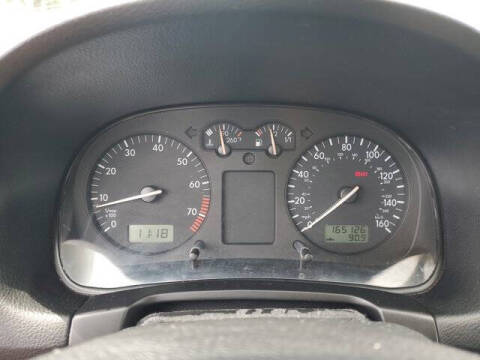 2004 Volkswagen Golf GL