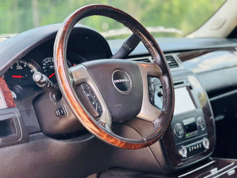 2014 GMC Yukon Denali