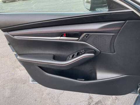 2024 Mazda Mazda3 Hatchback 2.5 S Carbon Edition