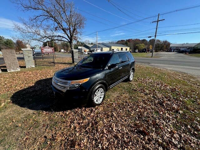 2013 Ford Explorer XLT photo 3