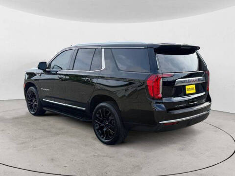 2023 GMC Yukon SLT