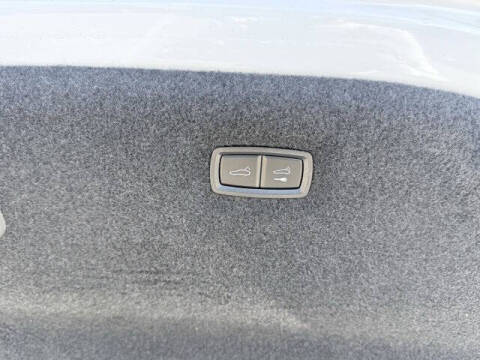 2024 Audi e-tron GT quattro Premium Plus