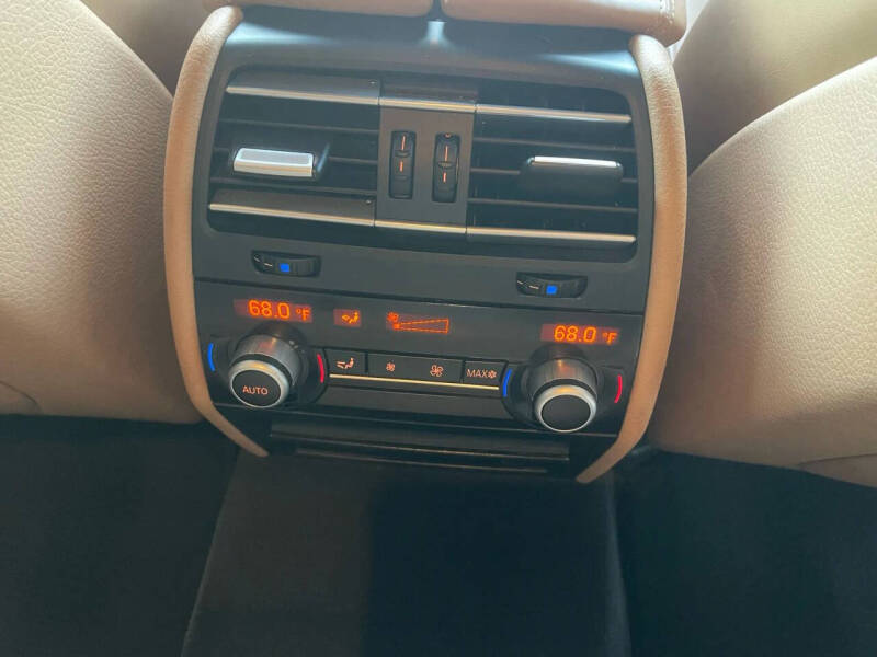 2012 BMW 7 Series 750i