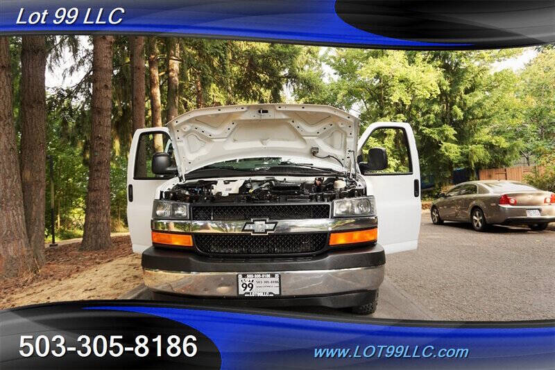 2017 Chevrolet Express LT 3500