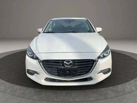 2017 Mazda MAZDA3 Touring