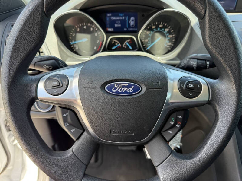 2014 Ford Escape S