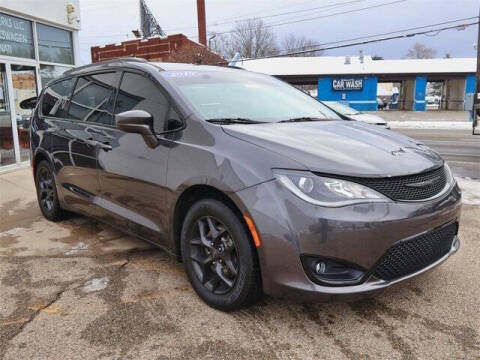 2019 Chrysler Pacifica Touring L Plus