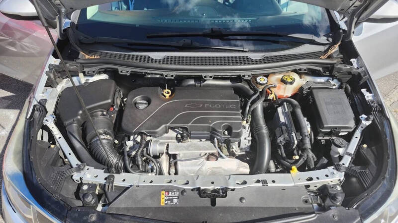 2017 Chevrolet Cruze LS Auto