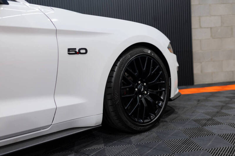 2019 Ford Mustang