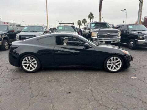 2013 Hyundai Genesis Coupe 2.0T Premium