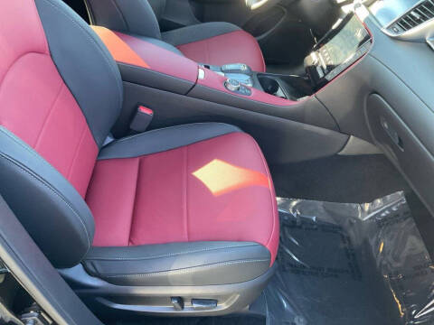 2025 Infiniti QX50 Sport