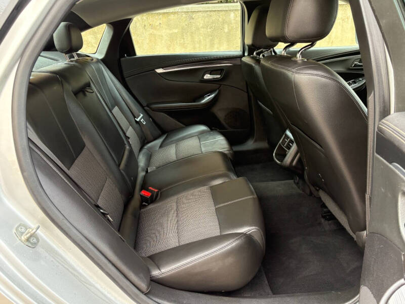 2017 Chevrolet Impala LT