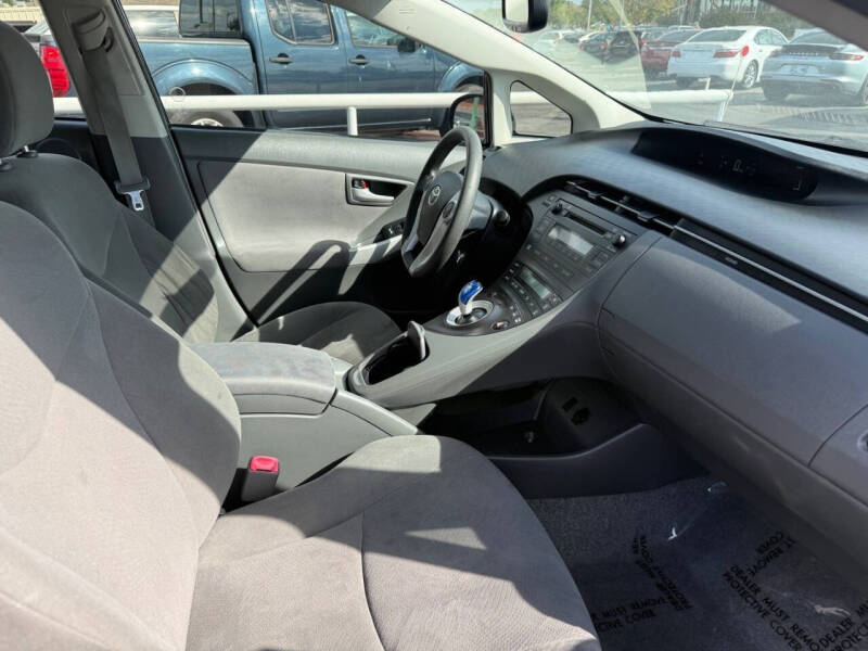 2011 Toyota Prius Three