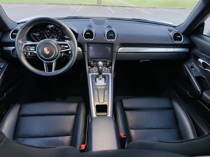 2018 Porsche 718 Cayman