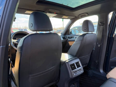 2022 Volkswagen Atlas Cross Sport V6 SEL Premium R-Line 4Motion