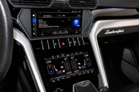 2019 Lamborghini Urus