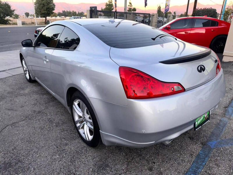 2010 INFINITI G Coupe 37x photo 8