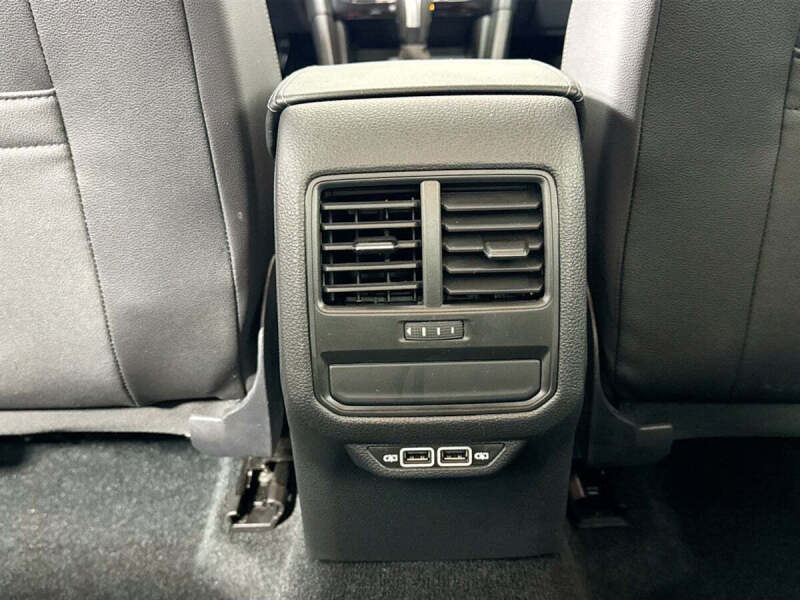 2022 Volkswagen Passat SE