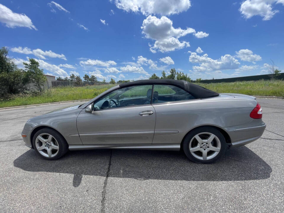 2005 Mercedes-Benz CLK for sale at Twin Cities Auctions in Elk River, MN