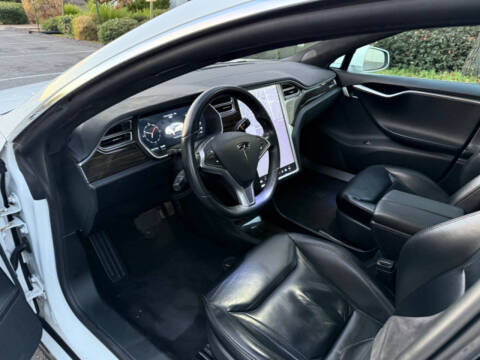 2014 Tesla Model S 85