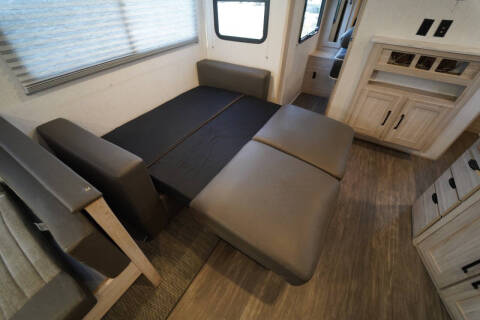 2024 Cruiser RV Shadow Cruiser 280QBS