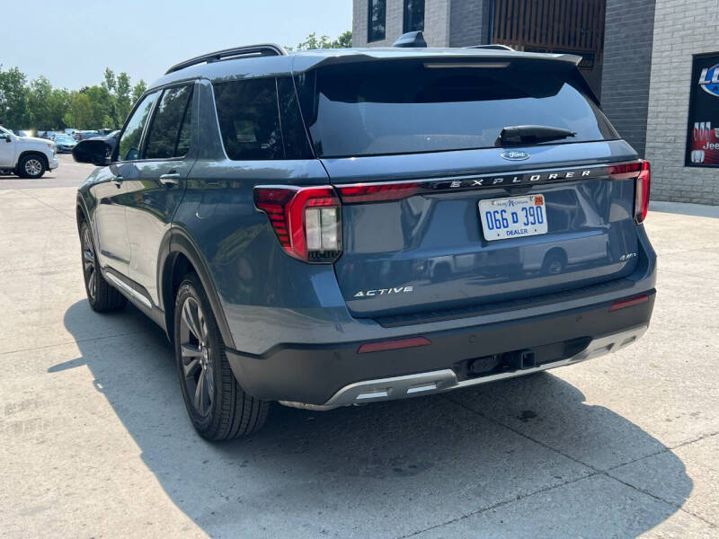 2025 Ford Explorer Active