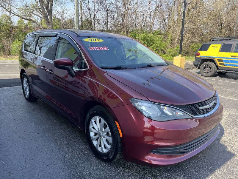 2017 Chrysler Pacifica Touring