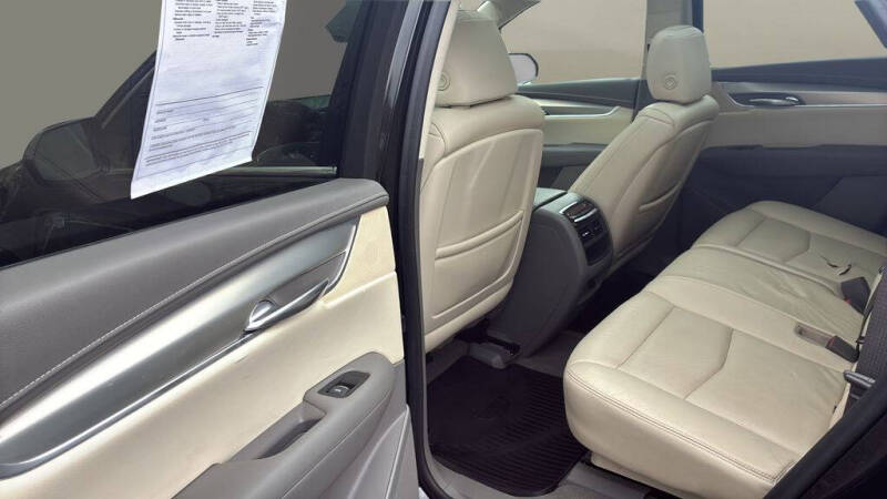 2018 Cadillac XT5 Premium Luxury