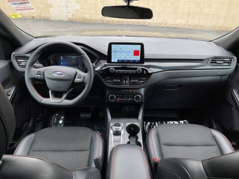 2025 Ford Escape ST-Line Select