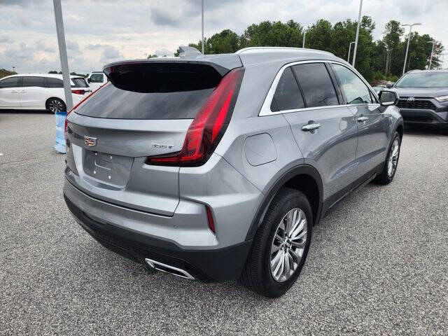 2024 Cadillac XT4 Premium Luxury