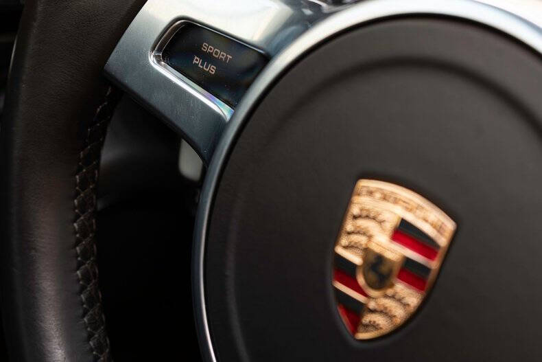 2015 Porsche 911