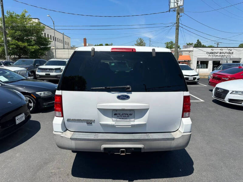 2003 Ford Expedition XLT