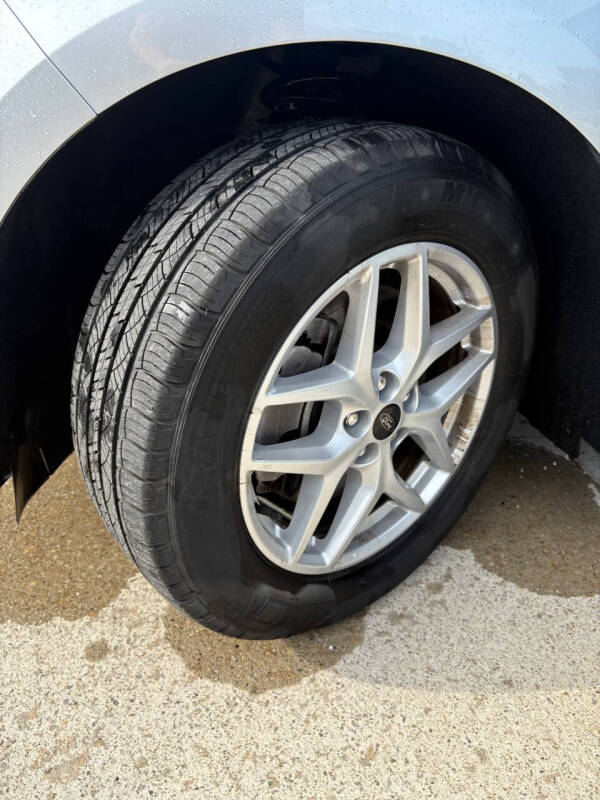 2024 Ford Edge