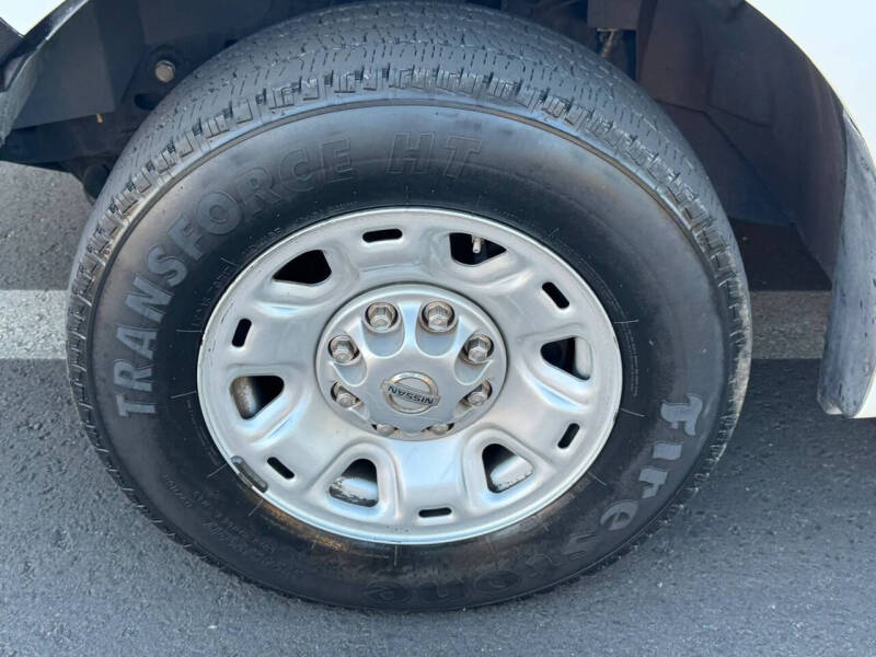2017 Nissan NV