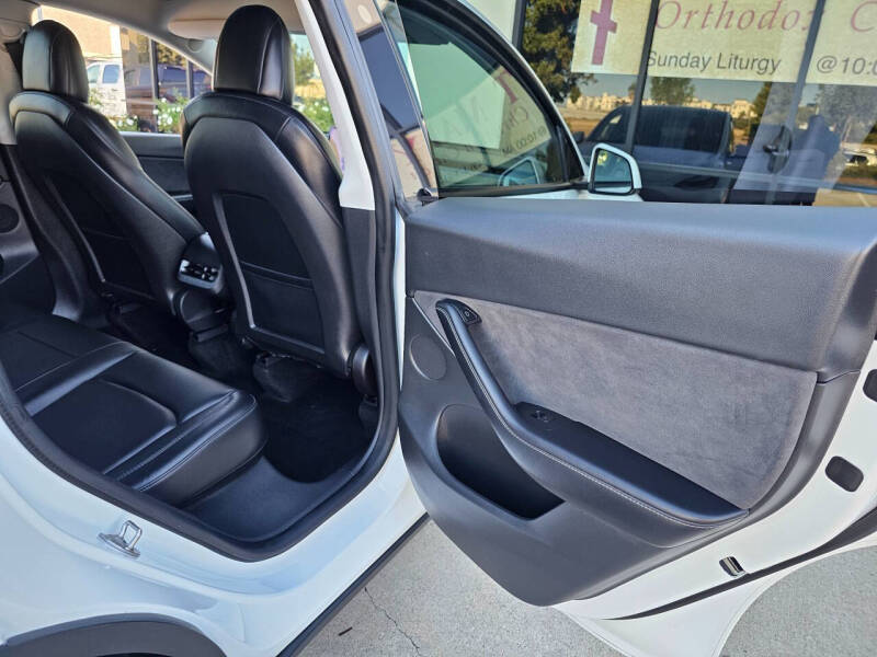 2022 Tesla Model Y Long Range