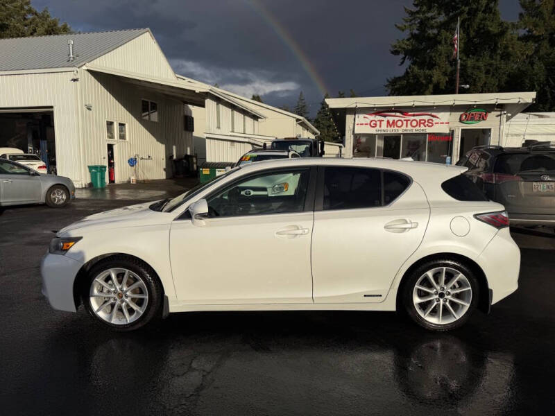 2011 Lexus CT 200h