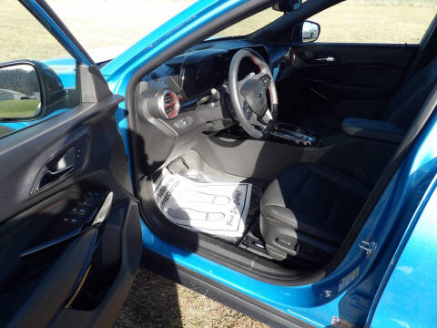 2025 Chevrolet Trax RS