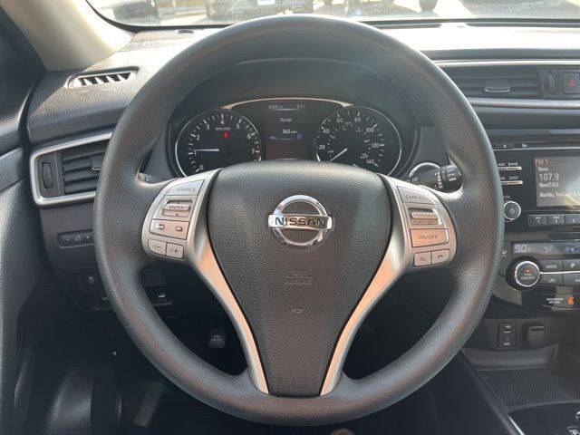 2016 Nissan Rogue SV