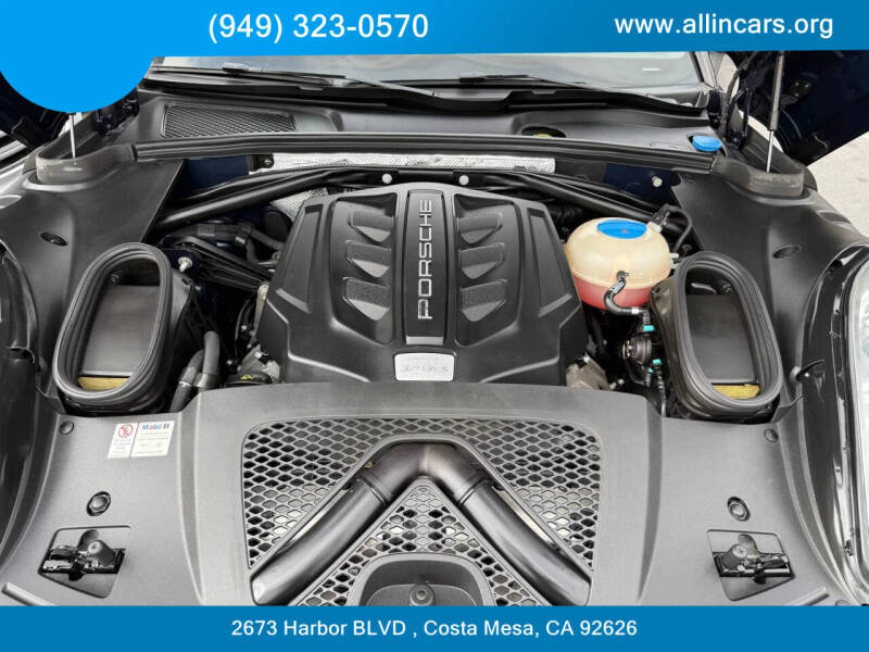 2016 Porsche Macan S