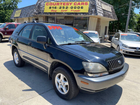 2000 Lexus RX 300 for sale at Courtesy Cars in Independence MO