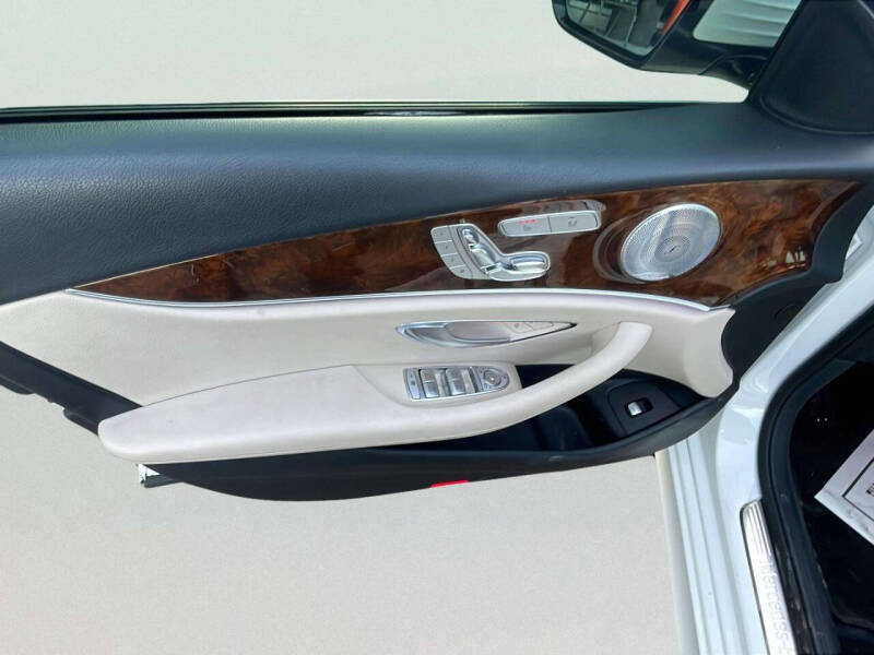 2017 Mercedes-Benz E-Class E 300