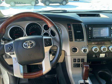 2017 Toyota Sequoia Platinum