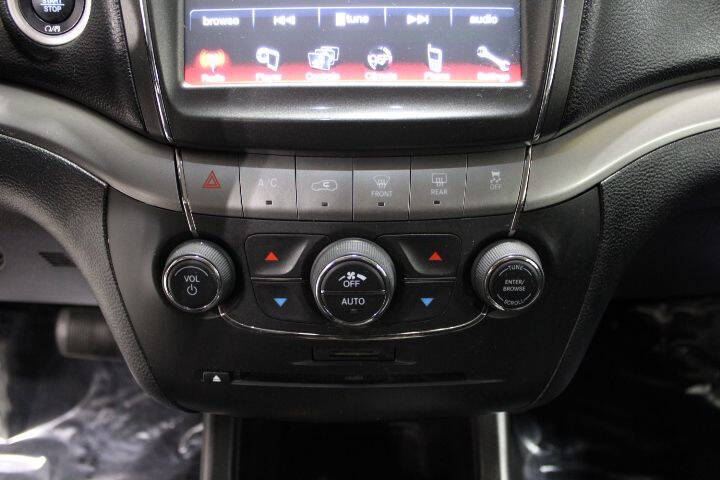 2019 Dodge Journey Crossroad