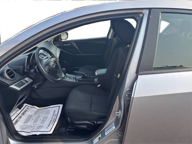 2012 Mazda MAZDA3 i Sport